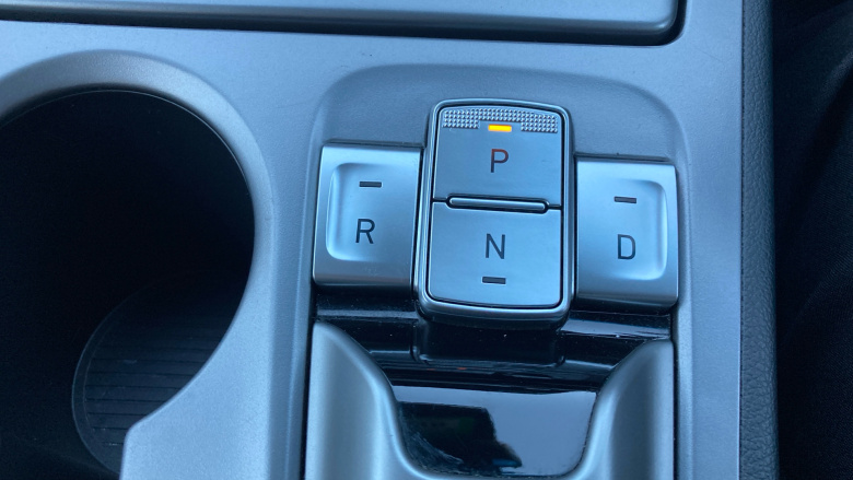 Hyundai KONA 100kW Premium 39kWh 5dr Auto Electric Hatchback